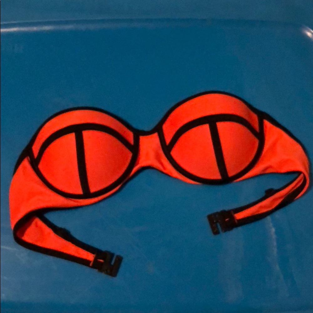 Swim top
